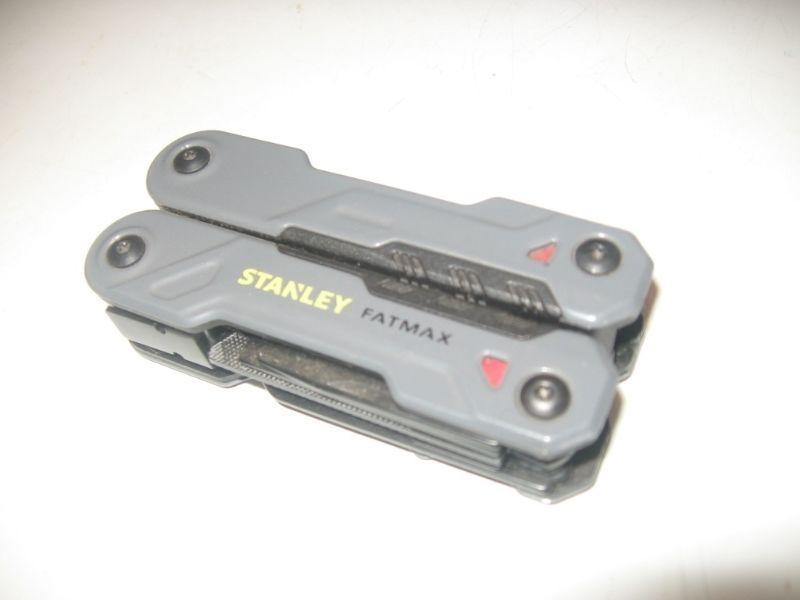 BRAND-NEW STANLEY FATMAX UTILITY KNIFE. [FIRM]