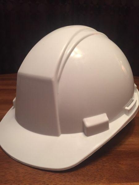 NEW Hard Hat