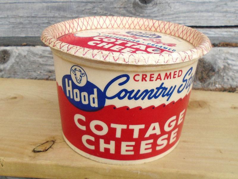 Vintage 1950's Hood Country Style Cottage Cheese Carton