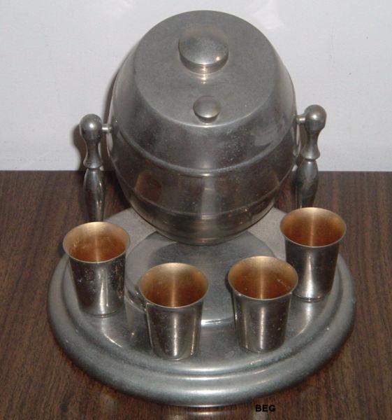 Metal Antique Liquor Decanter with Metal Shot Glasses