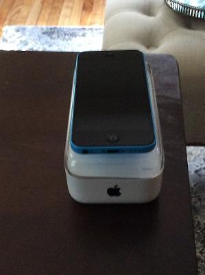 Mint Condition iPhone 5C Blue For Sale