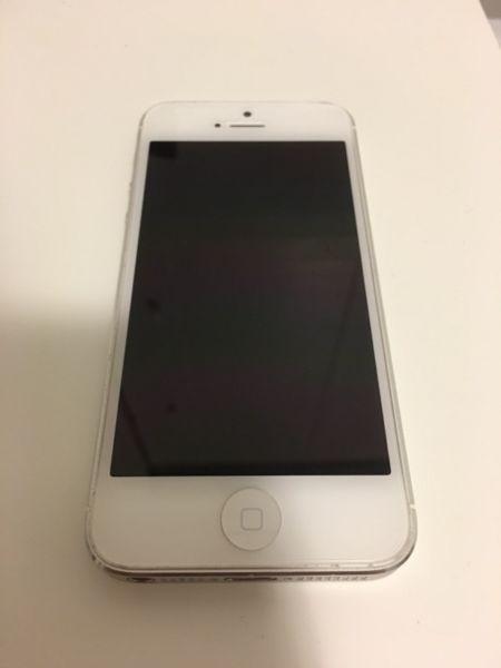 Unlocked iPhone 5 Sliver 16GB