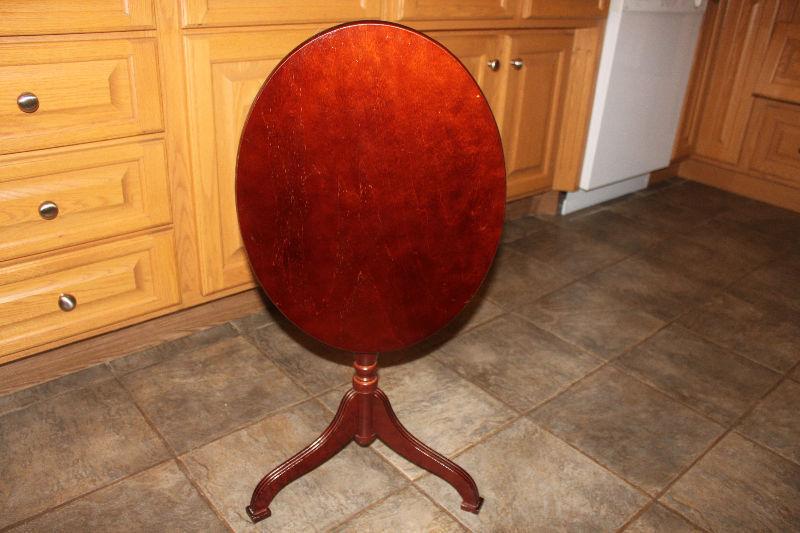 2 TILT Top Tables