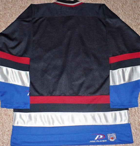 Vancouver Canucks 1997 - 2003 Pro Player Jersey Size Large