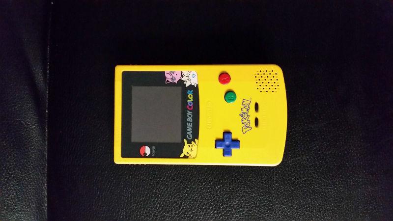 Special eddition pokemon pikachu gameboy color