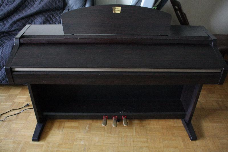 YAMAHA DIGITAL PIANO CLAVINOVA CLP 930: $ 550.00