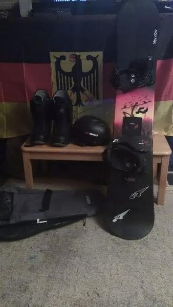 Barely used snowboard w/ bindings and gear included