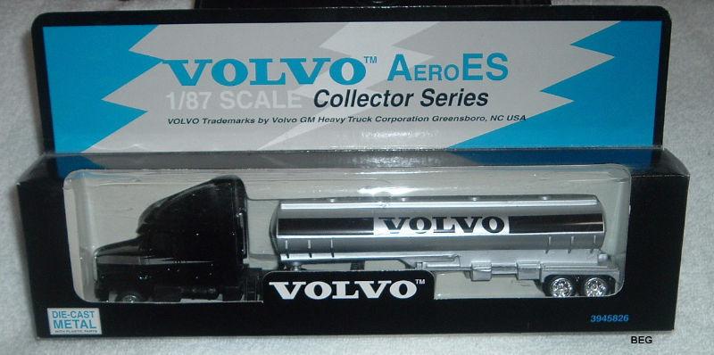 Die Cast - Volvo AeroES Tanker Truck (Scale 1/87)