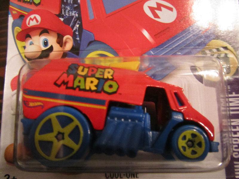 Hot Wheels Super Mario Cool-One van