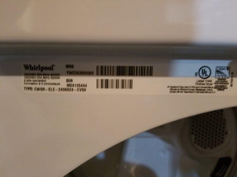Whirlpool 7.0 Cu Ft electric dryer with AccuDry drying system