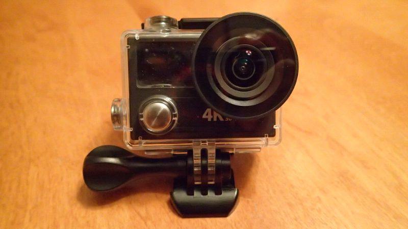 H8R 4K camera sport HD NEUVE avec télécommand ( style gopro )