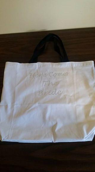 Wedding: 'Here Comes The Bride' Large White Tote Bag