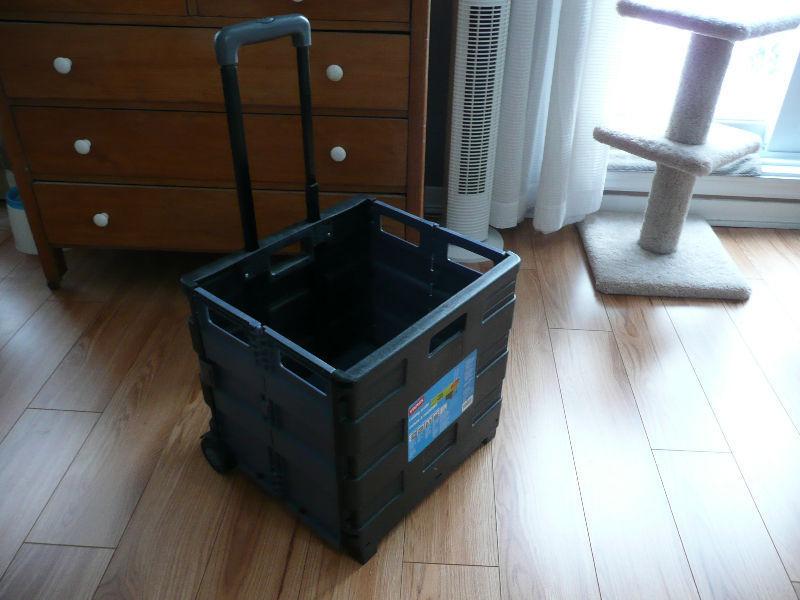 Staples Rolling Folding Crate