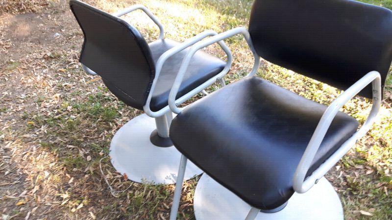 3 Hydraulic Chairs