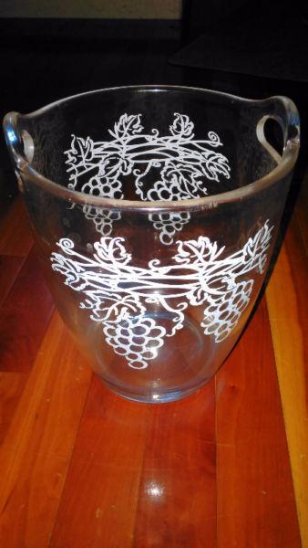 Vine print ice bucket/ silver decor art