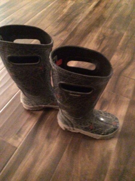 Boys size 11 Bogg rain boots