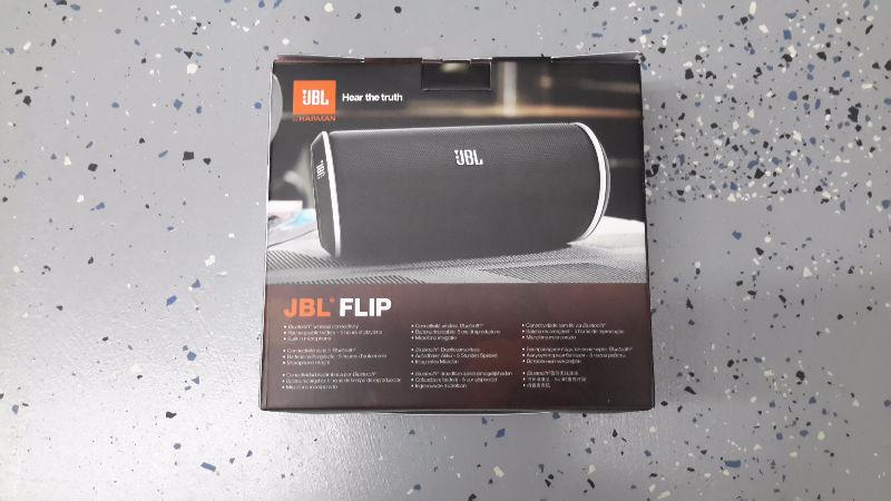 JBL flip Bluetooth speaker