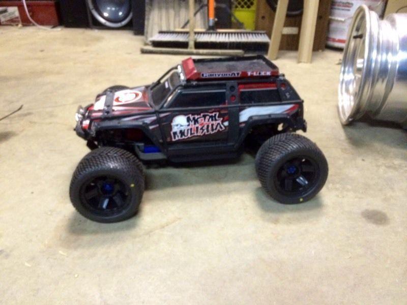 Wanted: Traxxas summit 1/10 with mamba monster 2 1200$ OBO