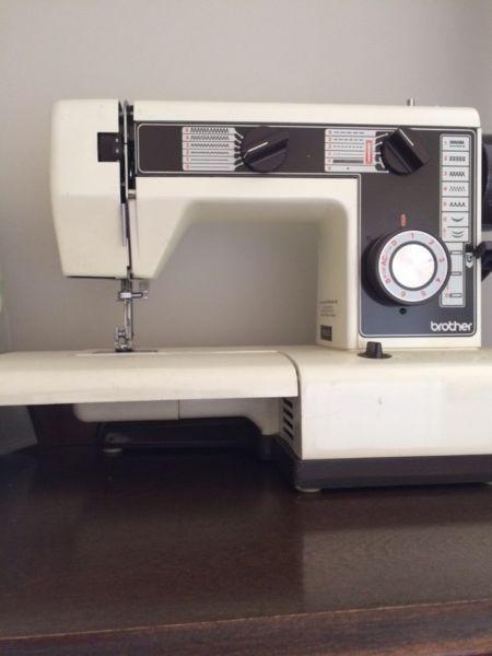 Older Brother Sewing Machine with button holer and zig zag