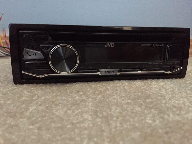 Wanted: JVC car deck with honda 2002-2005 kit