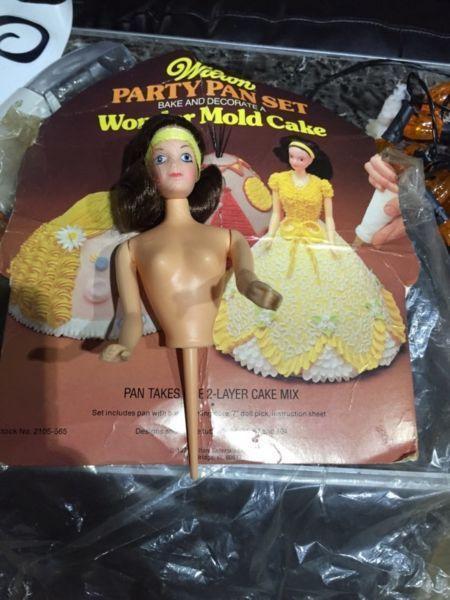 1974 party pan cake set