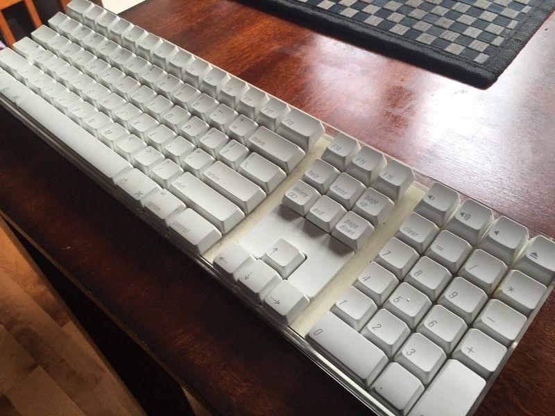 Original first generation apple wireless keyboard