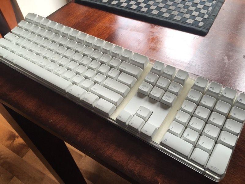 Original first generation apple wireless keyboard