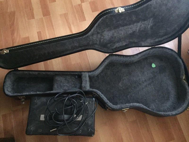 Acoustic guitar case and Amp