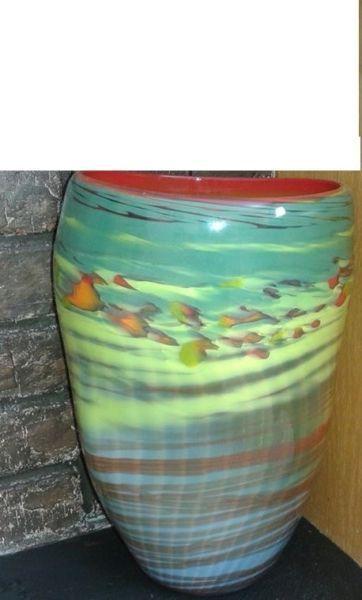 BRAND NEW HAND MADE ART VASE DESIGN FROM CANADA FOR SALE