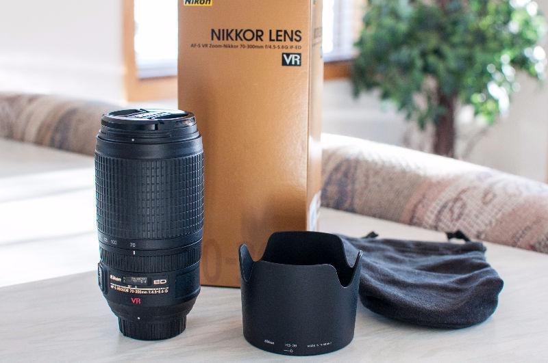 Nikon AF-S 70-300mm f/4.5-5.6 G IF ED VR Telephoto Zoom Lens