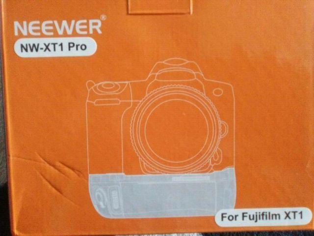 Neewer NW-XT1 Pro Remote Battery Grip For Fujifilm XT1