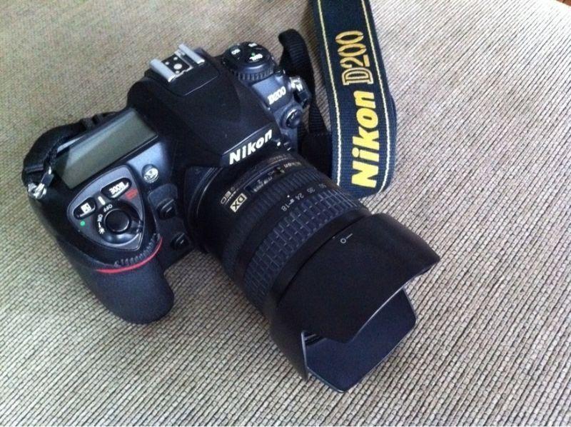 Nikon D200 with Nikon 18-70 mm / F3.5-4.5 - Great Starter Kit!