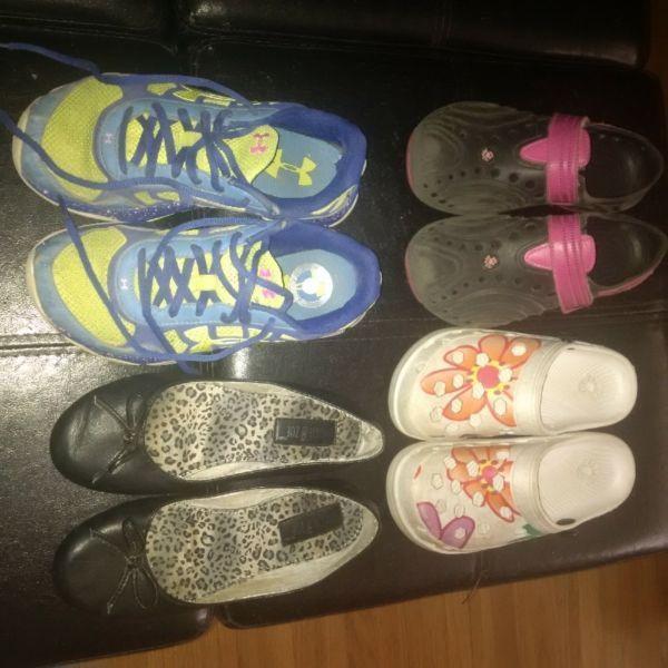 Girls Shoes, size 1, 1-1/2, 3