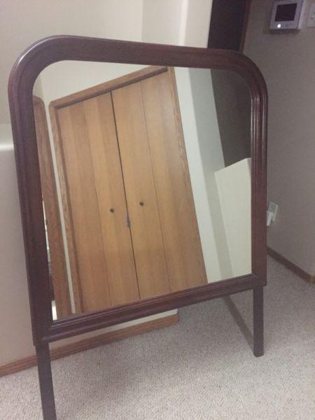 Wanted: Wooden mirror