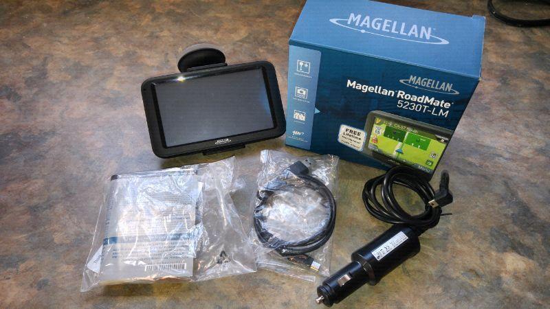 GPS Navigation system Magellan RoadMate 5230T-LM