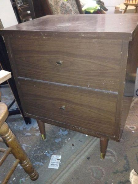 2 drawer bedside table