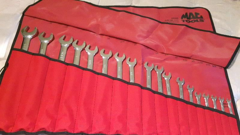 Mac Tools 18-PC. SAE Knuckle Saver Combination Wrench Set - 12-P