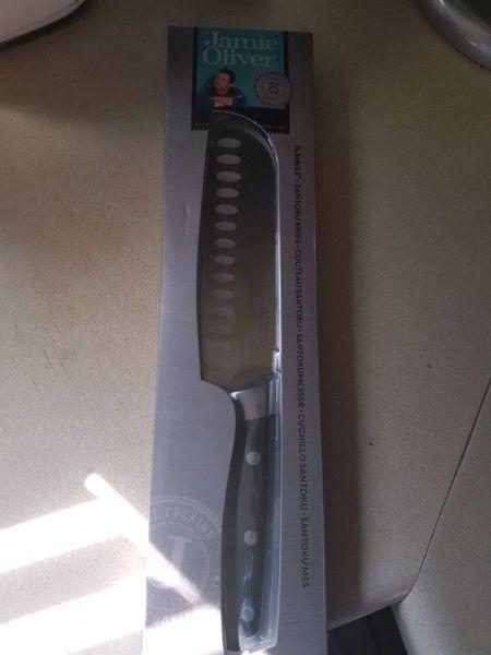 New Jamie Oliver Santoku knife 16.5cm never opened