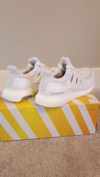 Triple white ultra boost size 8.5