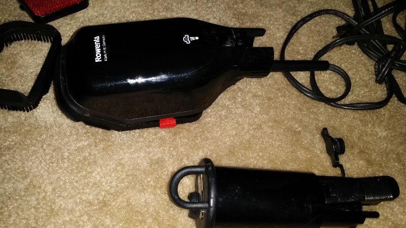 ROWENTA TRAVEL GARMENT STEAMER ONLY USED ONCE