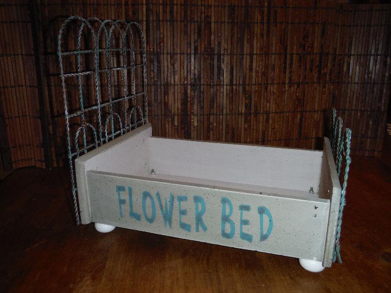 Indoor/Outdoor Flower Bed Planter - Doll Bed Furniture