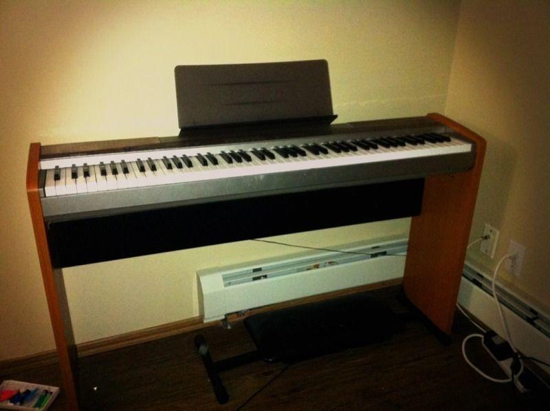 CASIO KEYBOARD PIANO FOR SALE!