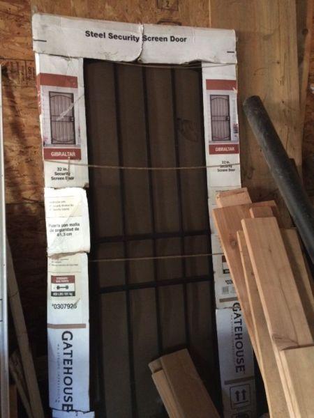 Last Call for Doors, Windows, Lino, Tile, Bed frames and more !