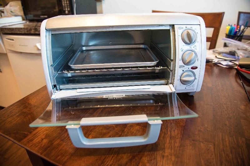 Black Decker toaster oven