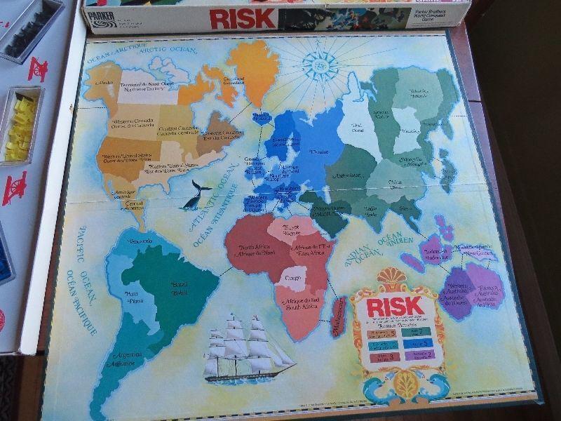 Vintage 1975 Risk World Conquest Board Game