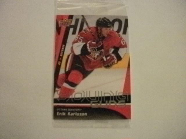 2009-10 Upper Deck hockey Erik Karlsson oversize rookie card