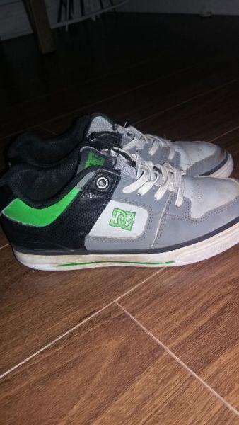 DC shoes