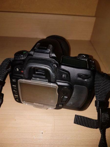 Nikon D80 DSLR w/ AF-S Nikkor 18-135mm Lens Included