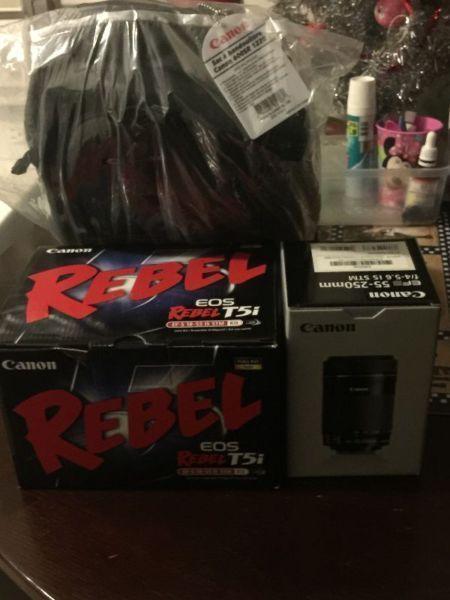 Canon rebel T5i kit with extra lens and bag