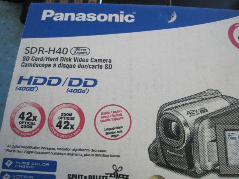 Panasonic Sdr-H40 40Gb Hard Drive/SD Card Camcorder
